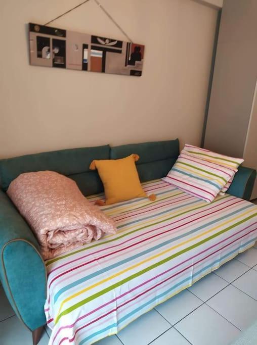 Cozy Studio, 1Min From Kamara Thessaloníki Eksteriør billede